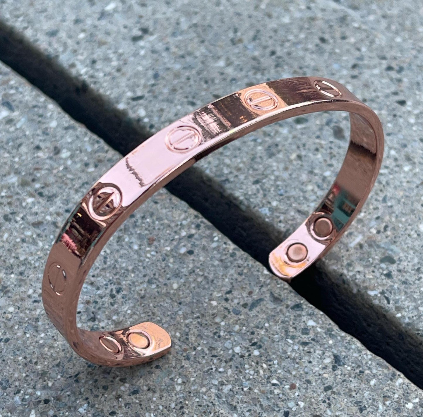 Elegant Pure Copper Magnetic Therapy Bracelet for Pain Relief & Healing Adjustable Stylish