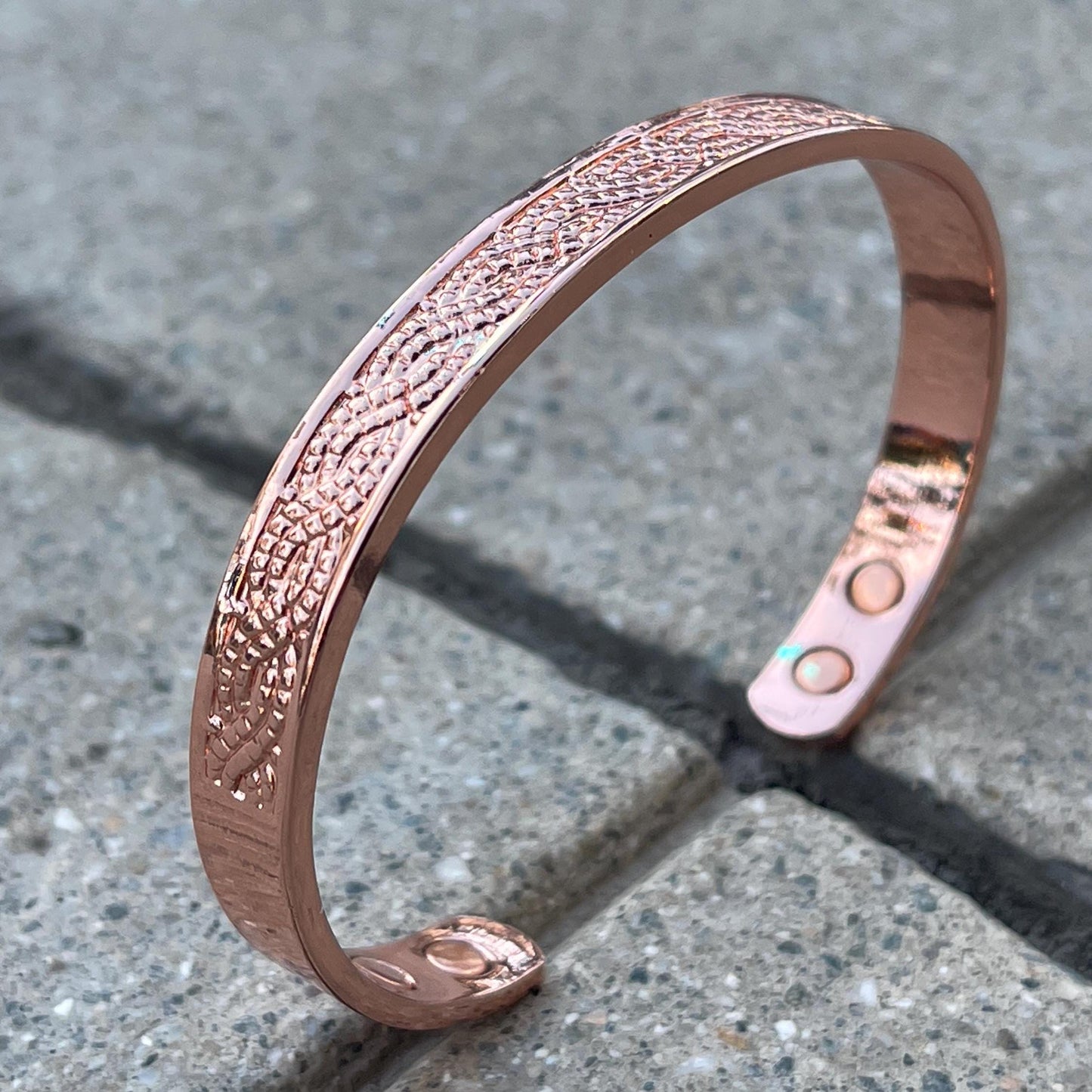Elegant Pure Copper Magnetic Therapy Bracelet for Pain Relief & Healing Adjustable Stylish