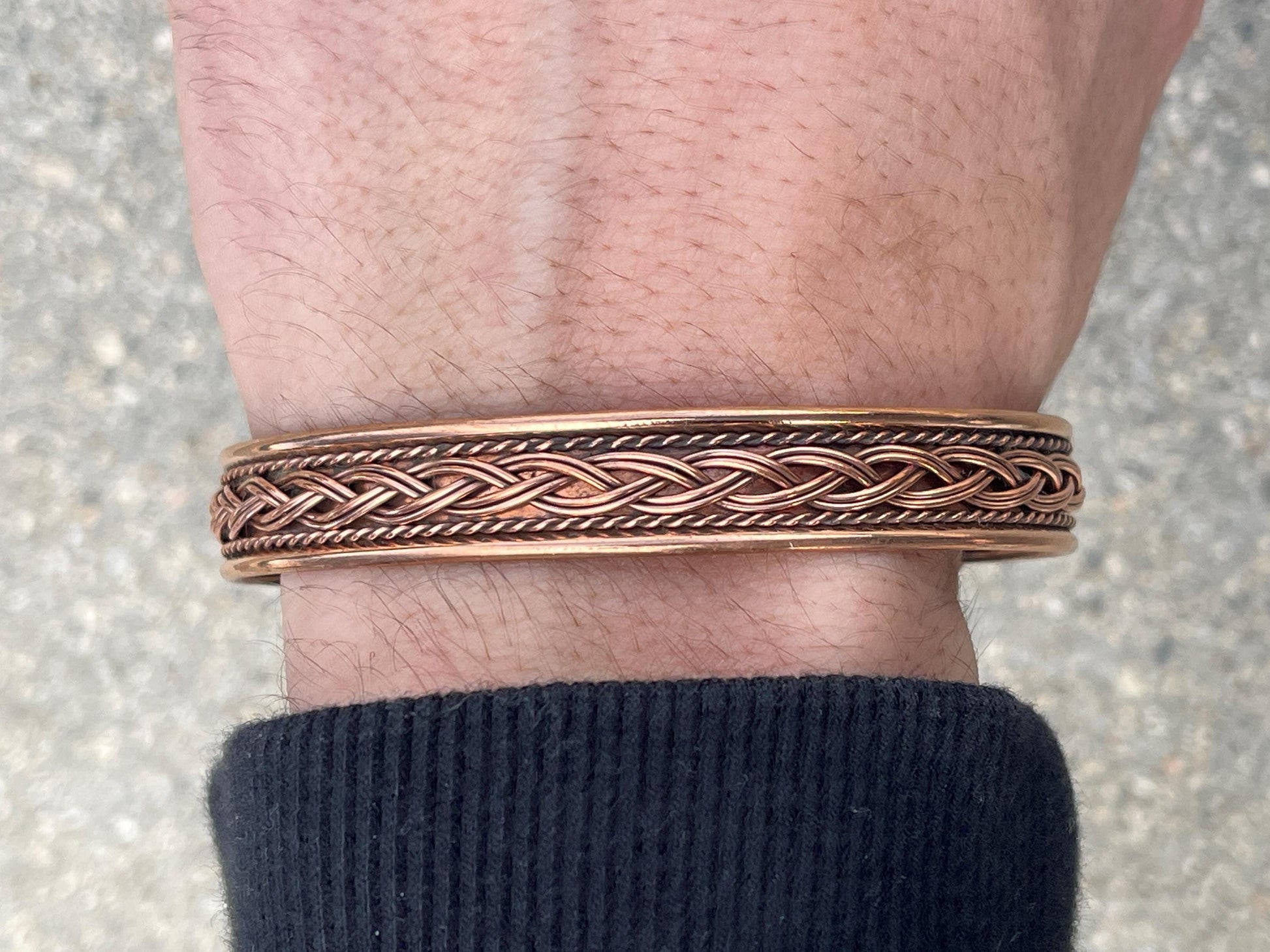 Elegant Pure Copper Magnetic Therapy Bracelet for Pain Relief & Healing Unisex Adjustable Stylish