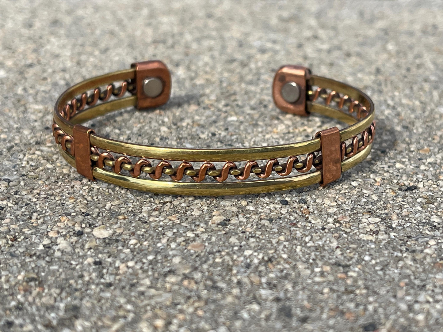 Elegant Vintage Pure Copper Magnetic Therapy Bracelet for Pain Relief & Healing Unisex Adjustable Old Style