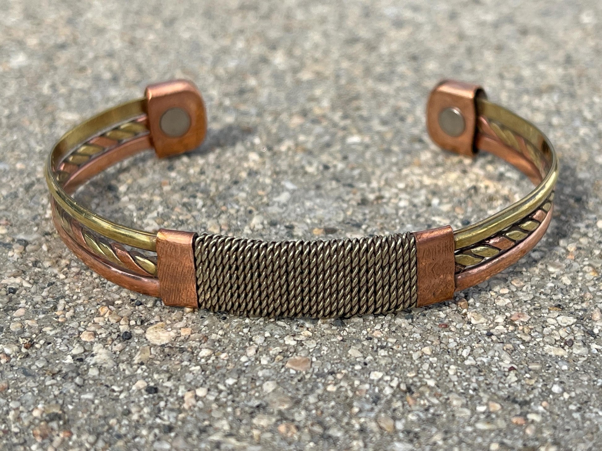 Elegant Vintage Pure Copper Magnetic Therapy Bracelet for Pain Relief & Healing Unisex Adjustable Old Style