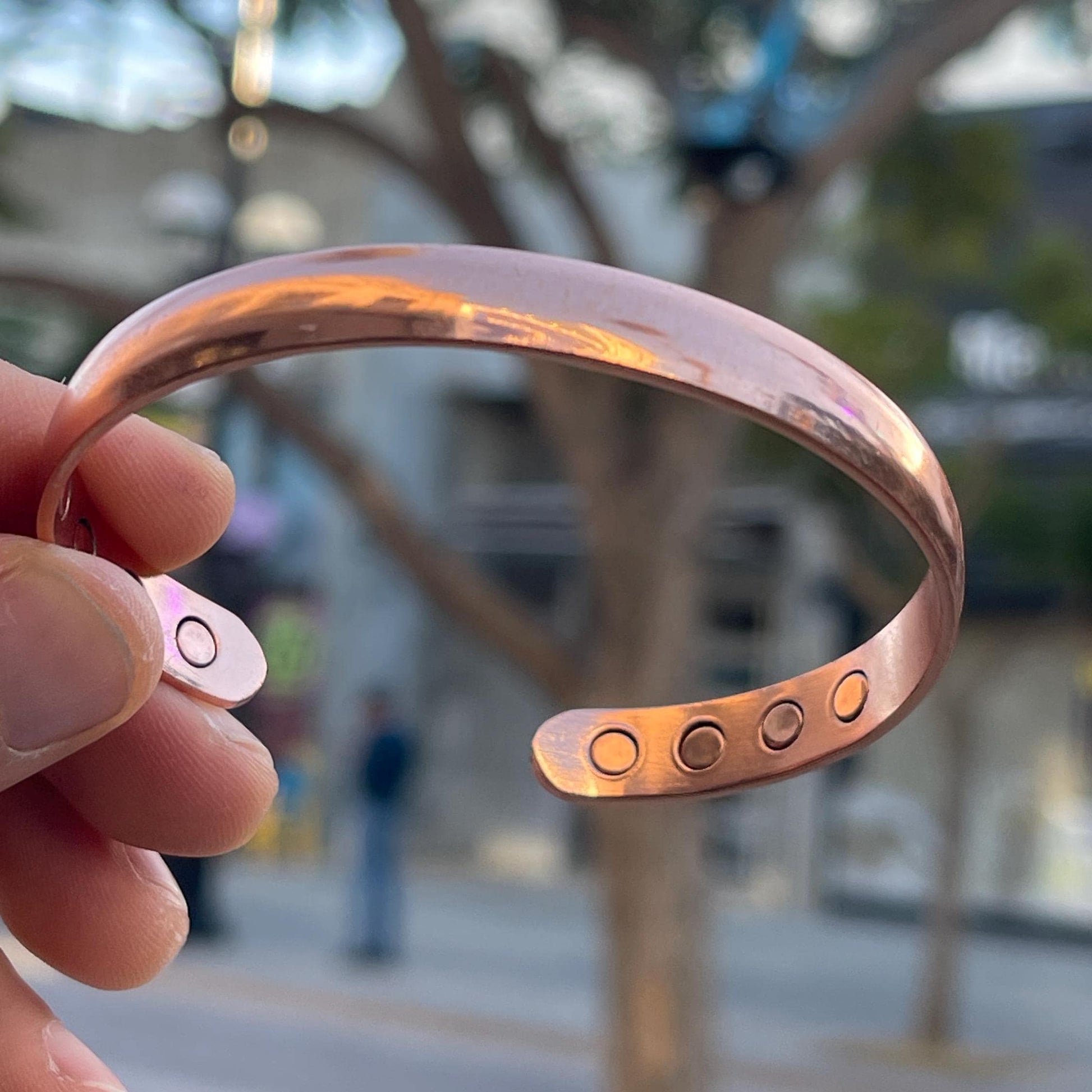 Elegant Pure Copper Magnetic Therapy Bracelet for Pain Relief & Healing Adjustable Stylish