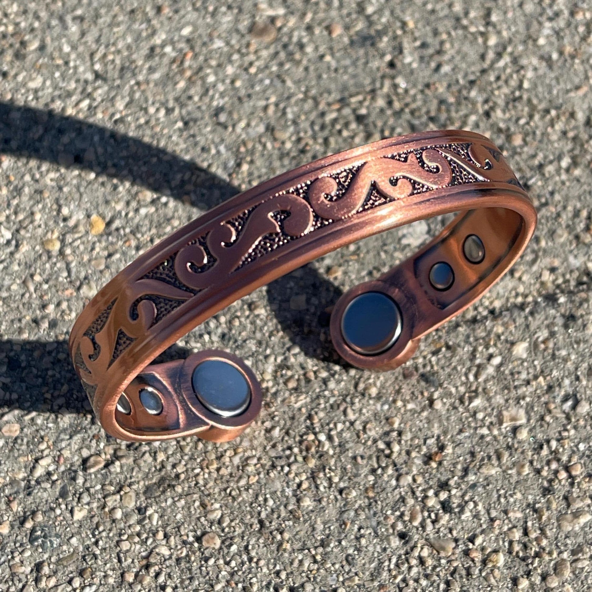 Elegant Pure Copper Magnetic Therapy Bracelet for Pain Relief & Healing Adjustable Stylish