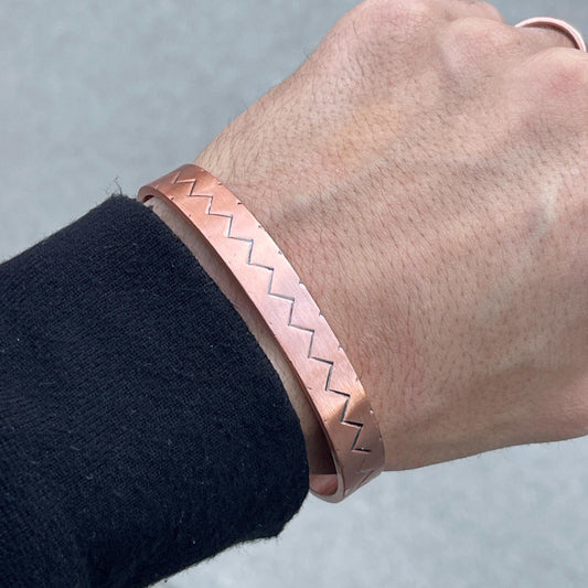 Elegant Pure Copper Magnetic Therapy Bracelet for Pain Relief & Healing Adjustable Stylish