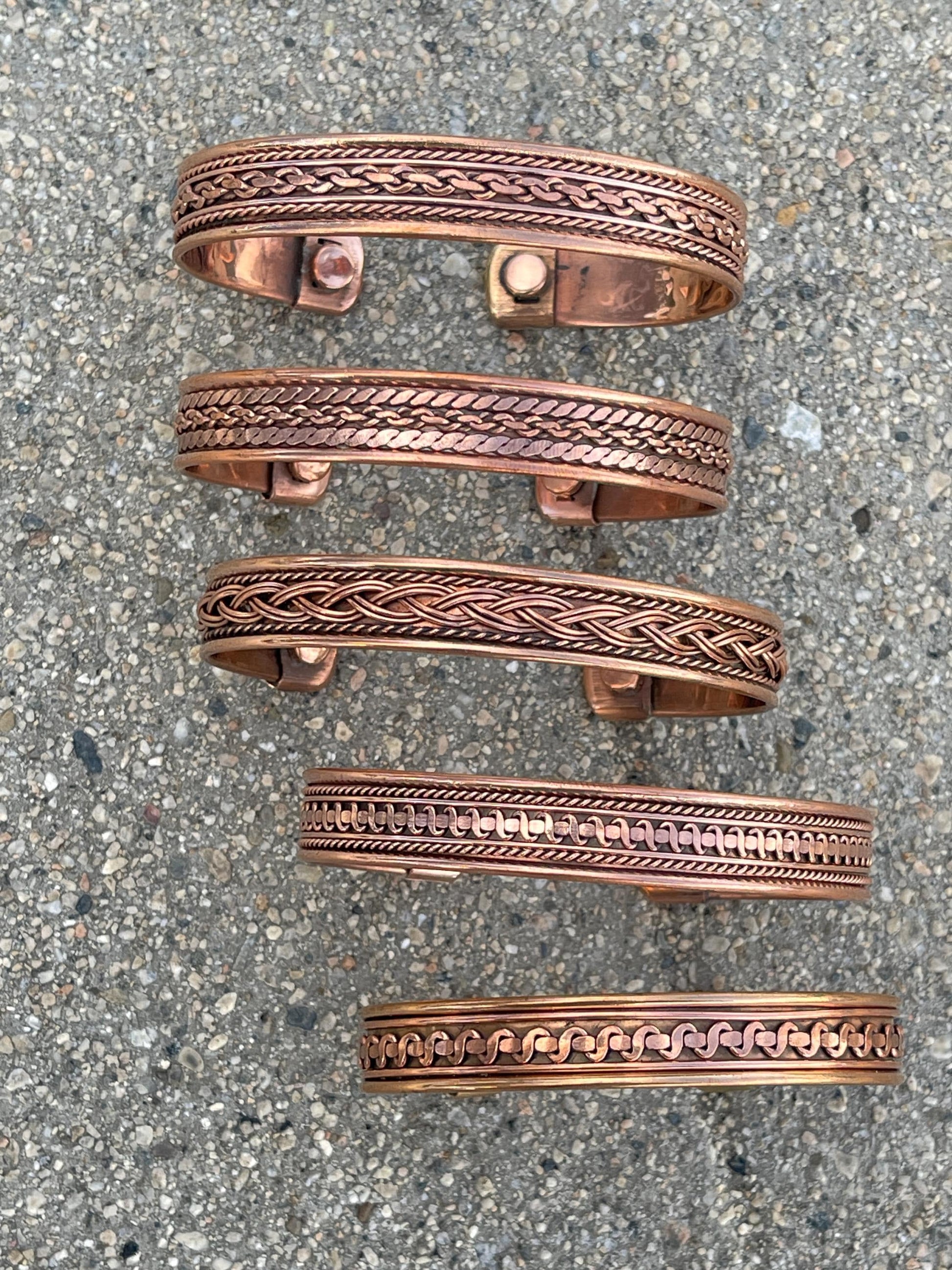 Elegant Pure Copper Magnetic Therapy Bracelet for Pain Relief & Healing Unisex Adjustable Stylish
