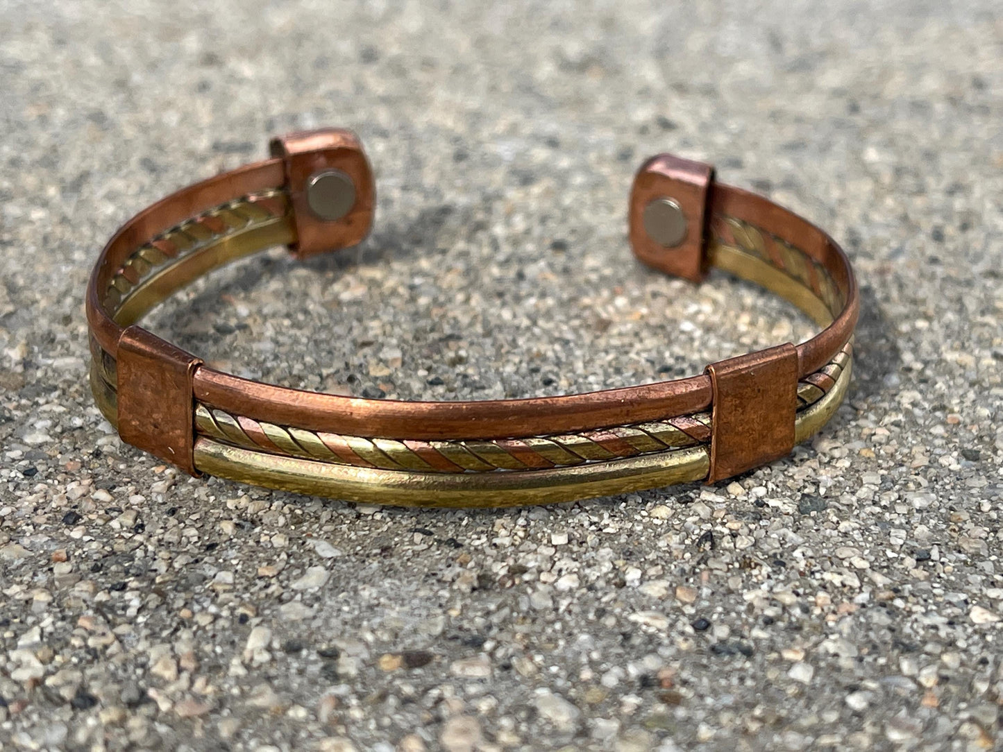 Elegant Vintage Pure Copper Magnetic Therapy Bracelet for Pain Relief & Healing Unisex Adjustable Old Style