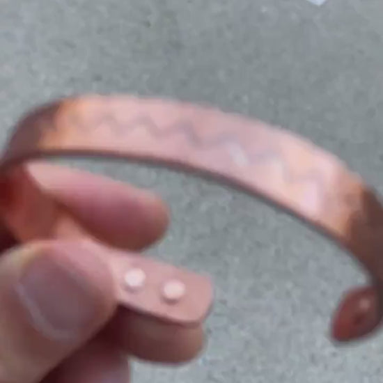 Elegant Pure Copper Magnetic Therapy Bracelet for Pain Relief & Healing Adjustable Stylish